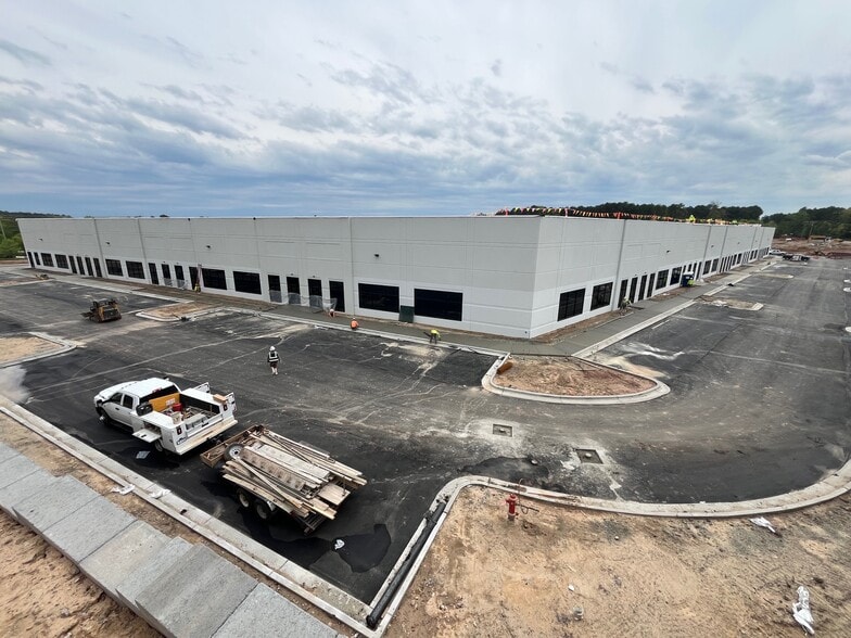 11724 Green Level Church Rd, Cary, NC for lease - Building Photo - Image 2 of 9
