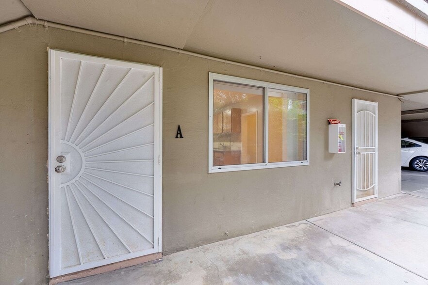 305 Lenox Ave, Oakland, CA for sale - Building Photo - Image 3 of 24