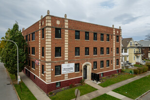 Eleanor Apartments - Convenience Store