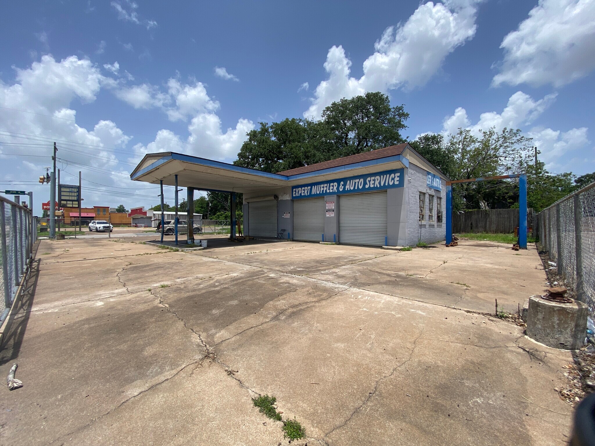 1398 Washington Blvd, Beaumont, TX for lease Building Photo- Image 1 of 23