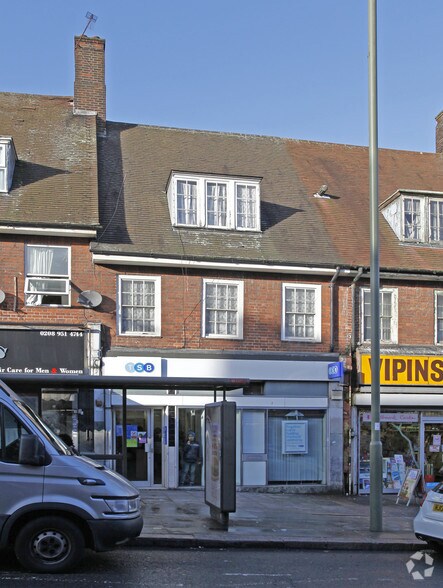 21 Watling Ave, Harrow for sale - Primary Photo - Image 1 of 1