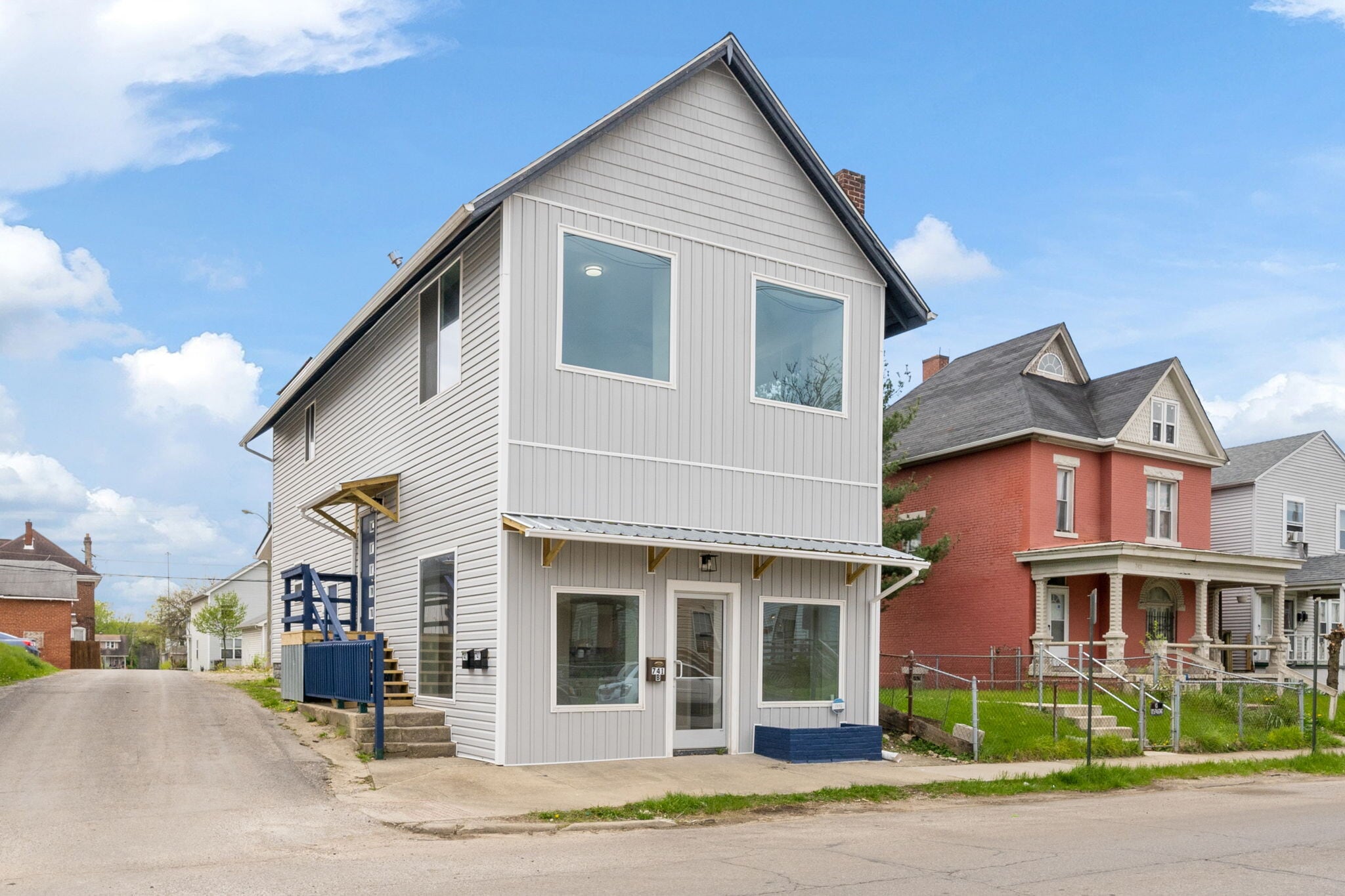 741 Sullivant Ave, Columbus, OH for lease Interior Photo- Image 1 of 11