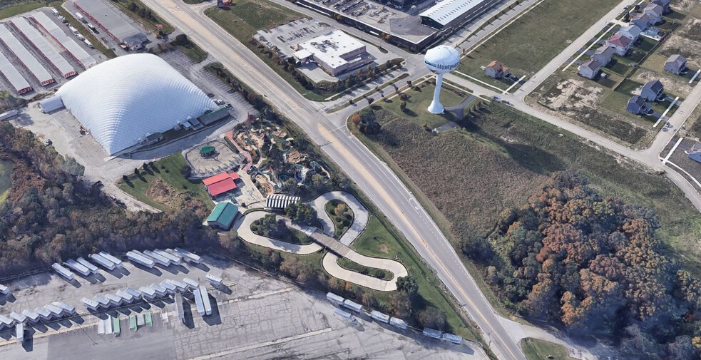1900 Hill Ave, Aurora, IL for sale - Building Photo - Image 1 of 1