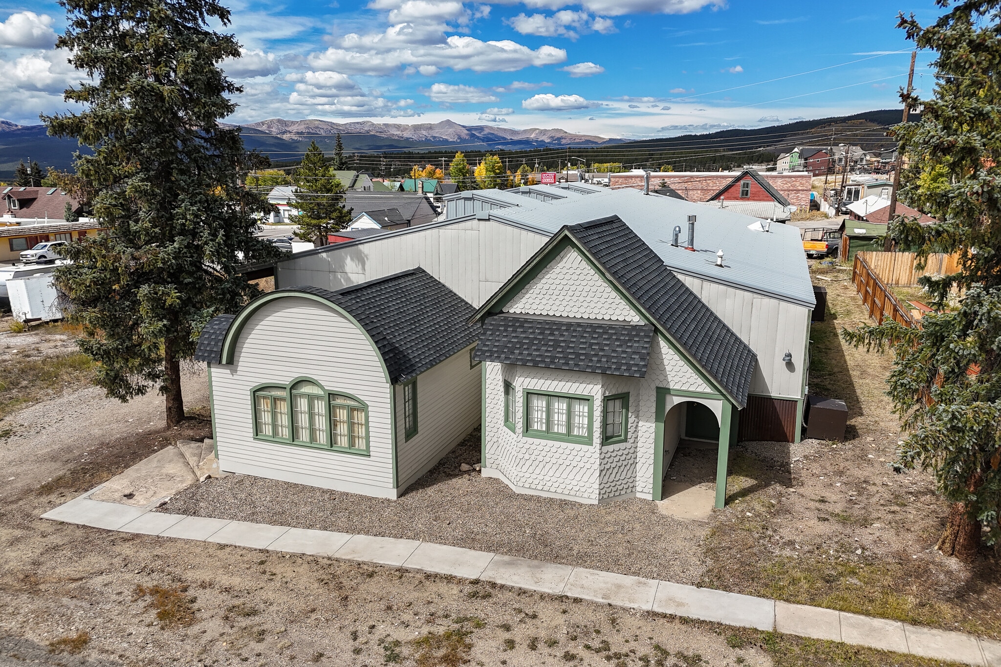 210 E 10th St, Leadville, CO for sale Building Photo- Image 1 of 8