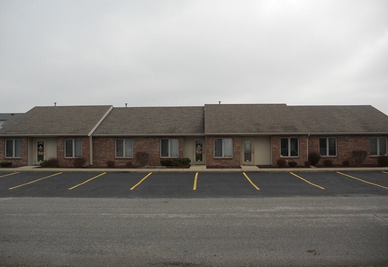 10820 Coldwater Rd, Fort Wayne, IN 46845