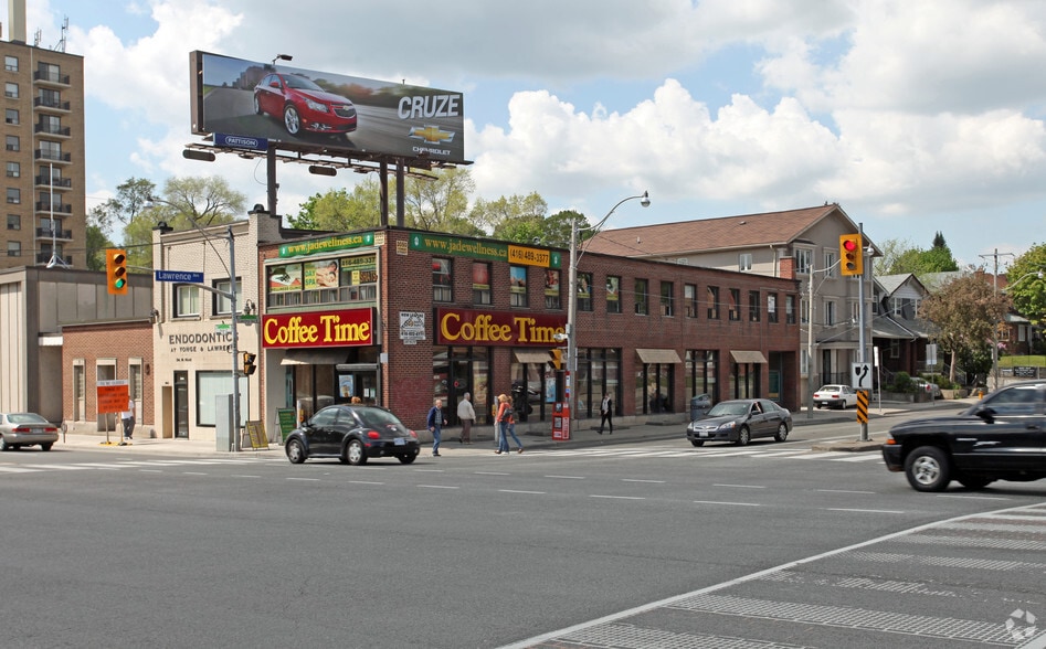 3050 Yonge St, Toronto, ON for sale - Primary Photo - Image 1 of 1