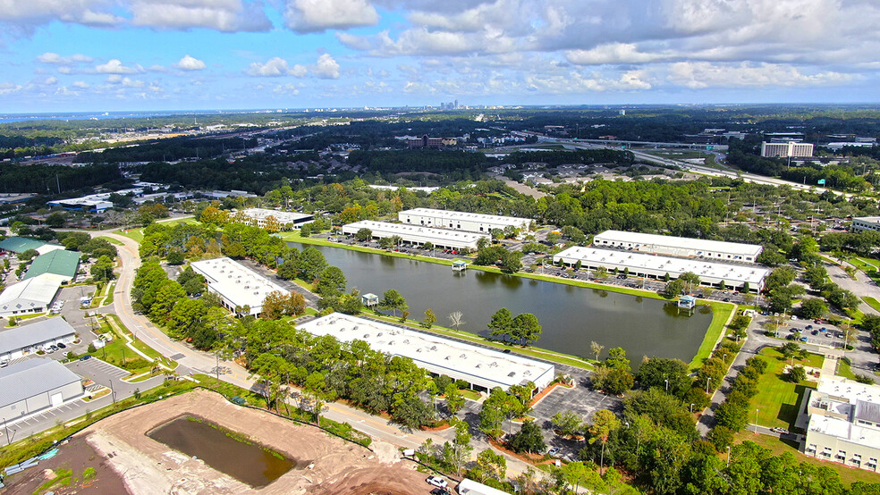 8211 Cypress Plaza Dr, Jacksonville, FL for lease - Aerial - Image 2 of 12