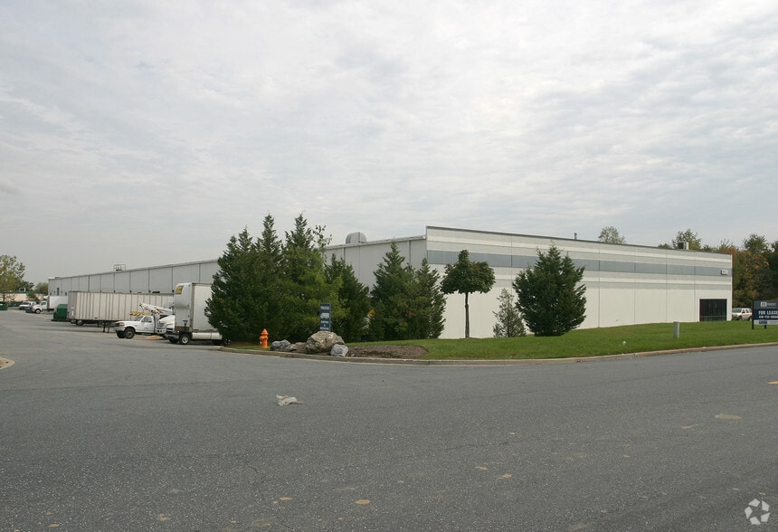 8306 Patuxent Range Rd, Jessup, MD for lease - Building Photo - Image 3 of 6