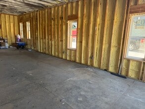 203-235 E Pickens Rd, Pea Ridge, AR for sale Interior Photo- Image 1 of 5