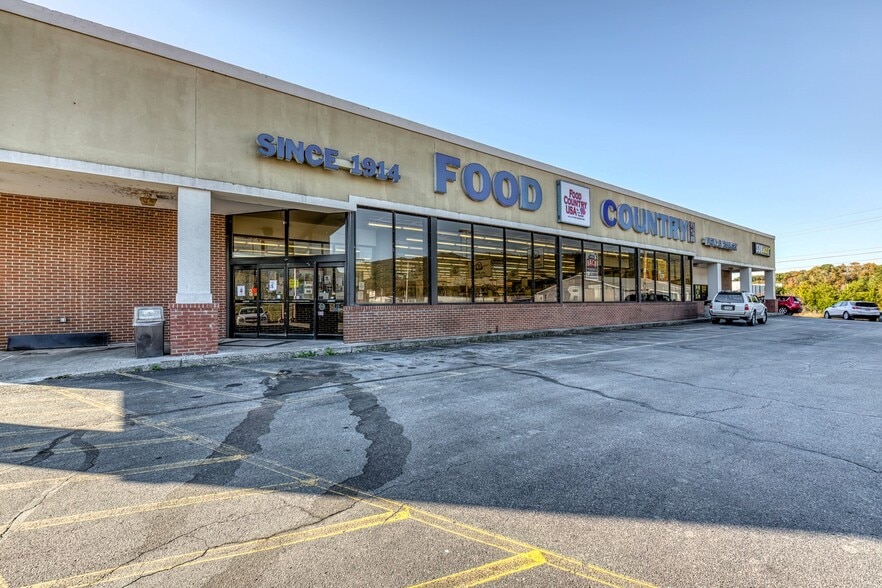 353 Duff Patt hwy, Duffield, VA for sale - Building Photo - Image 3 of 7