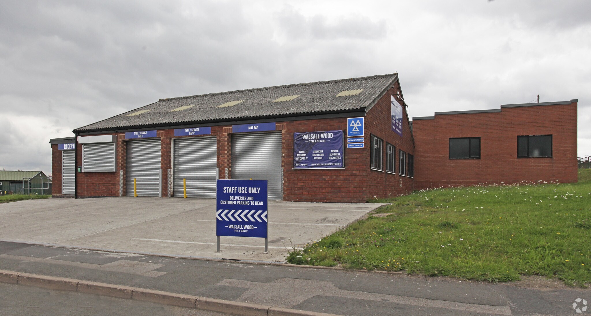 Hall Ln, Walsall for sale Primary Photo- Image 1 of 1