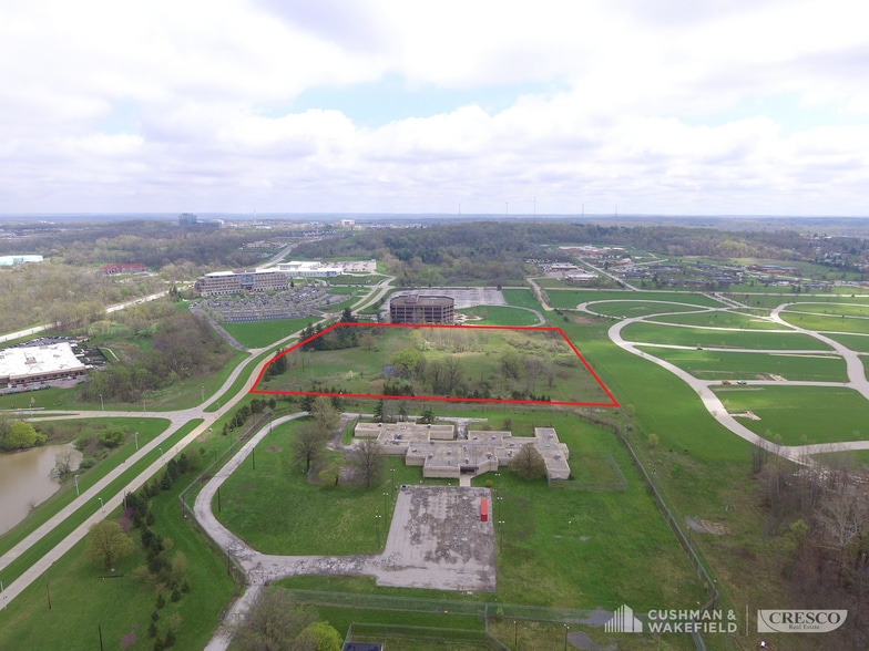 Millcreek Blvd, Highland Hills, OH for sale - Building Photo - Image 1 of 1