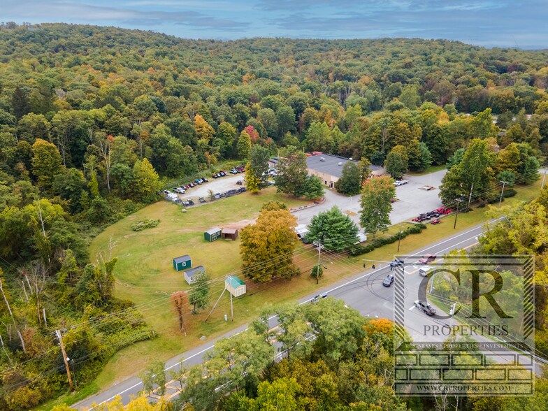 1680 Route 9G, Hyde Park, NY for sale - Building Photo - Image 2 of 36