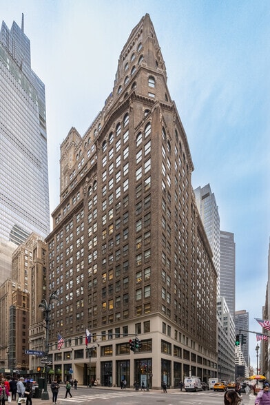 285 Madison Ave, New York, NY for lease - Building Photo - Image 1 of 5