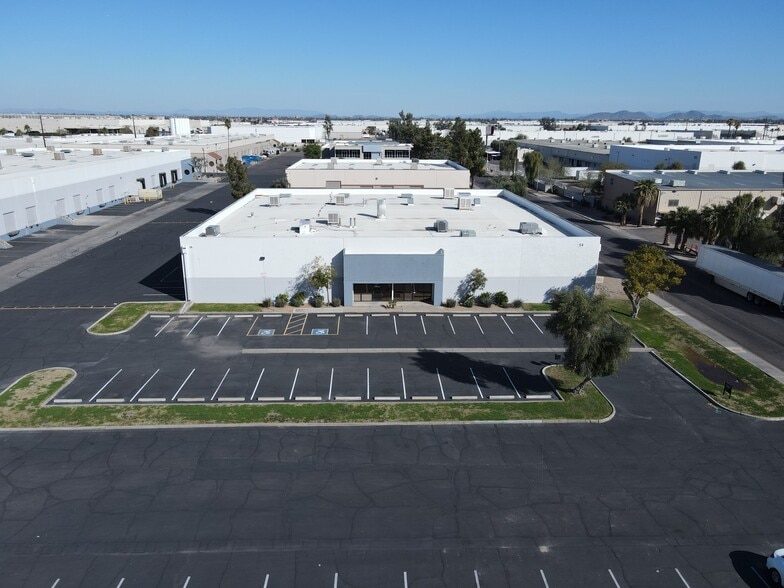 10 S 48th Ave, Phoenix, AZ for lease - Building Photo - Image 2 of 27