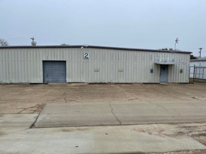 2215 Sebesta Rd, College Station, TX for lease - Building Photo - Image 1 of 2