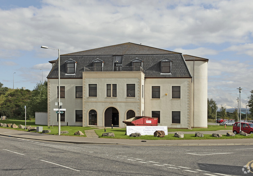 Stadium Rd, Inverness for sale - Primary Photo - Image 1 of 6