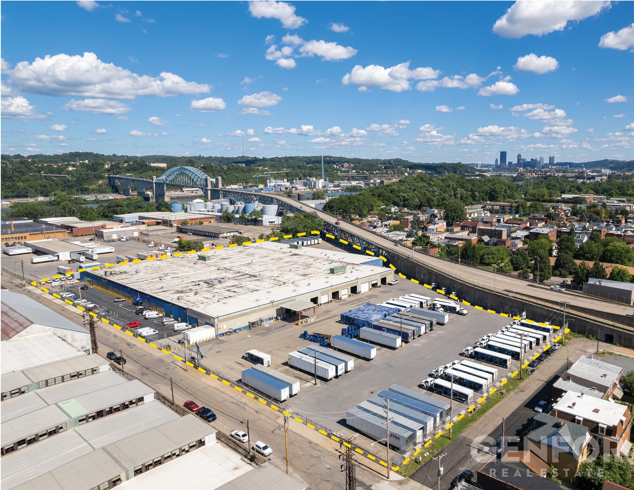 400 Graham St, McKees Rocks, PA for lease Building Photo- Image 1 of 8