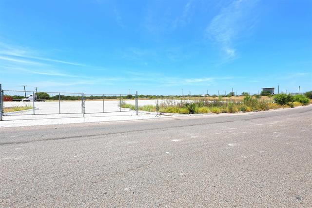 1102 Black Diamond St, Laredo, TX for sale - Building Photo - Image 1 of 1