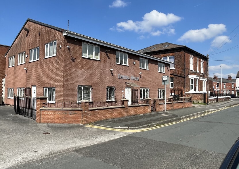 Wellington Grv, Stockport for sale - Building Photo - Image 1 of 1