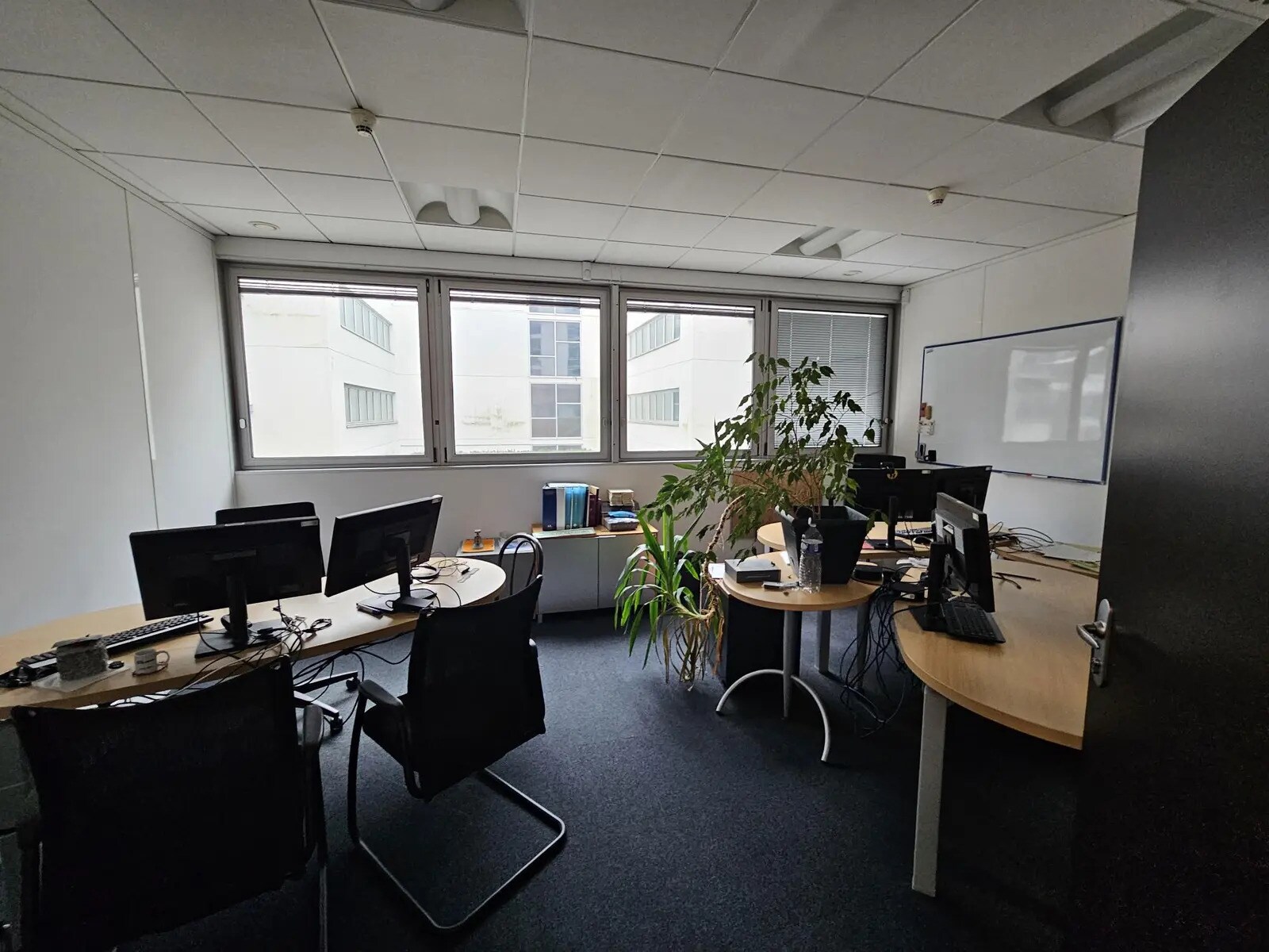 Office in Angers for sale Building Photo- Image 1 of 4