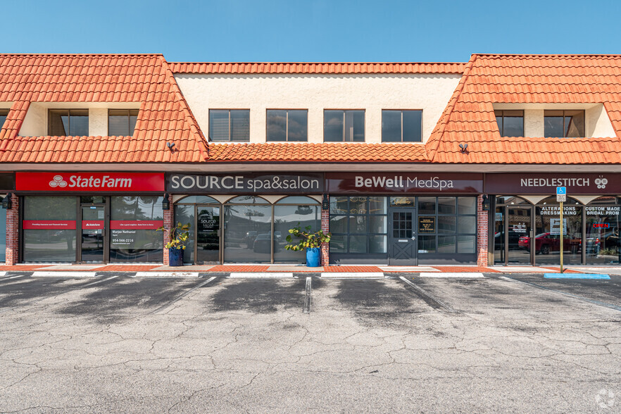 1881 NE 26th St, Wilton Manors, FL for lease - Building Photo - Image 3 of 13