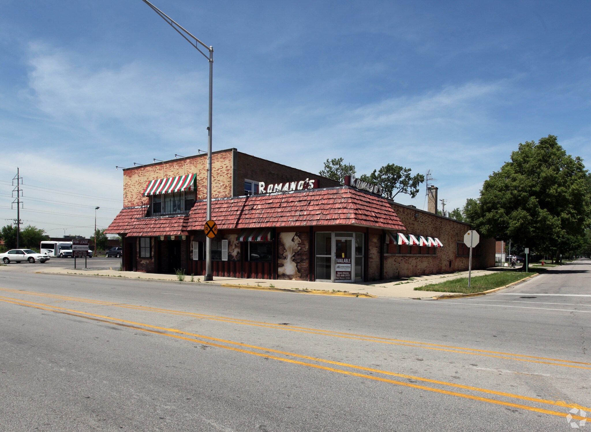 1396 E Oakton St, Des Plaines, IL for sale Primary Photo- Image 1 of 1