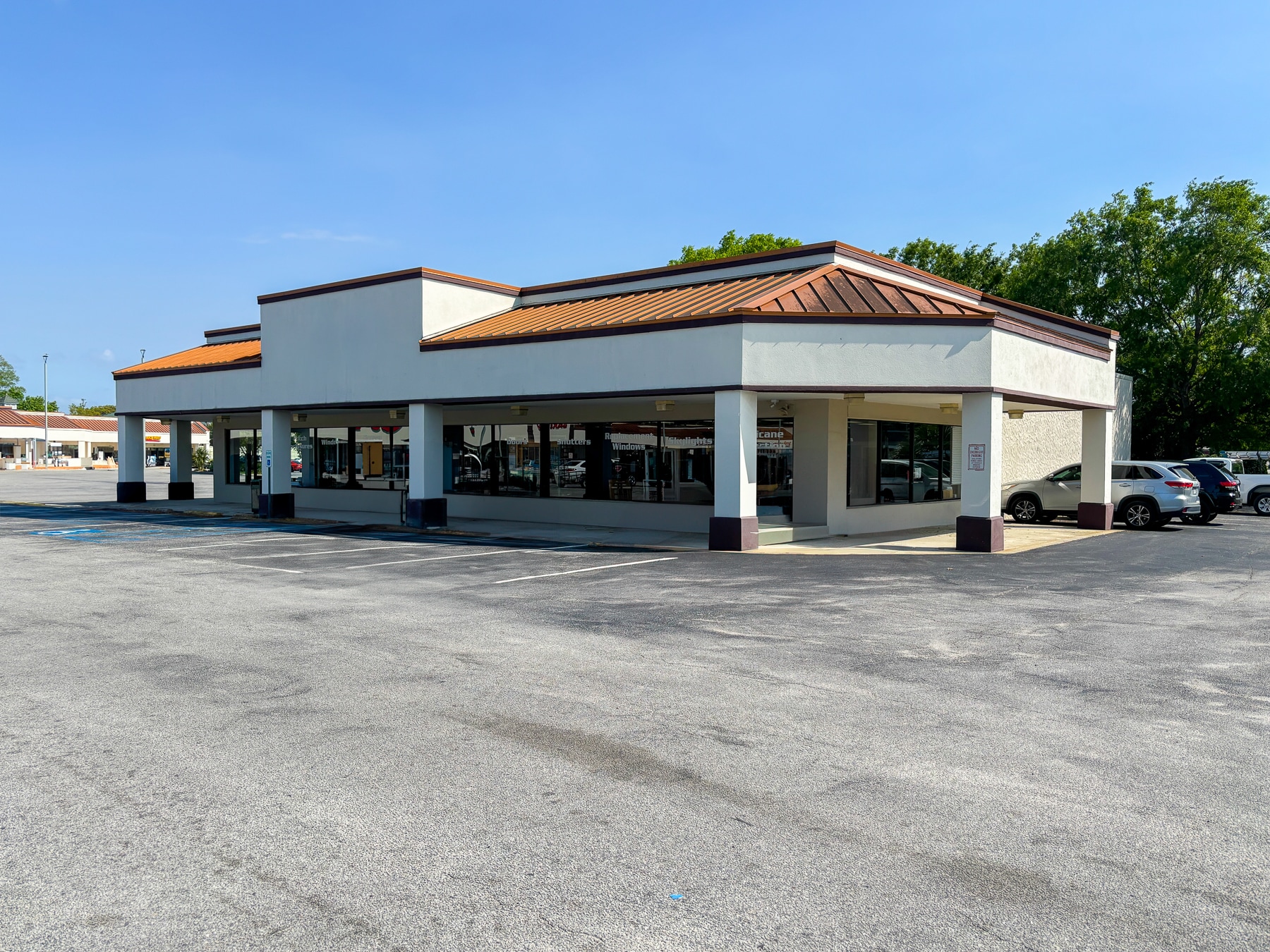 630 Skylark Dr, Charleston, SC for lease Interior Photo- Image 1 of 14