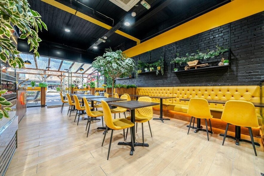 93 Stroud Green Rd, London for lease - Building Photo - Image 3 of 11