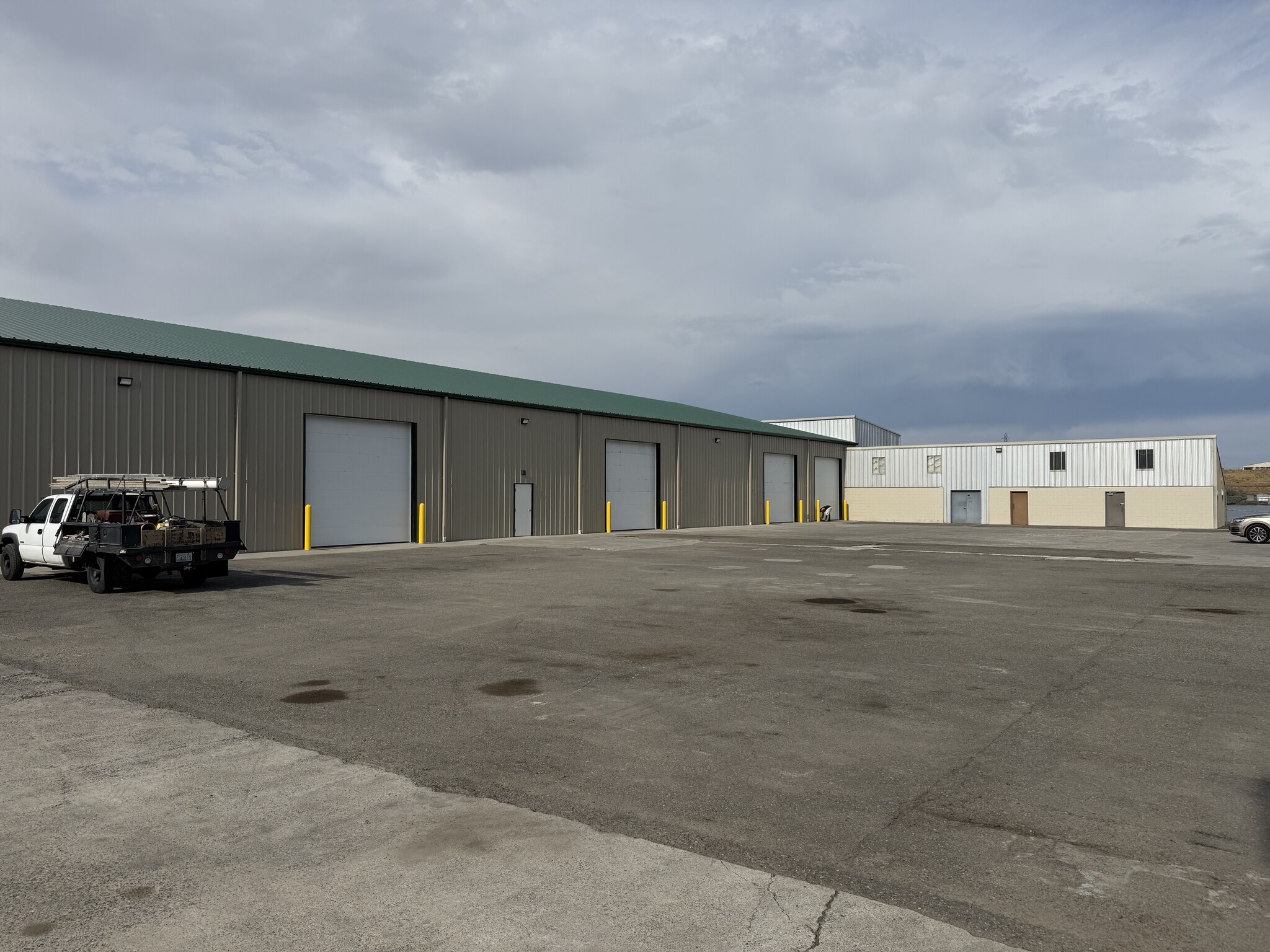 396 Grain Terminal Rd, Burbank, WA for lease Building Photo- Image 1 of 10