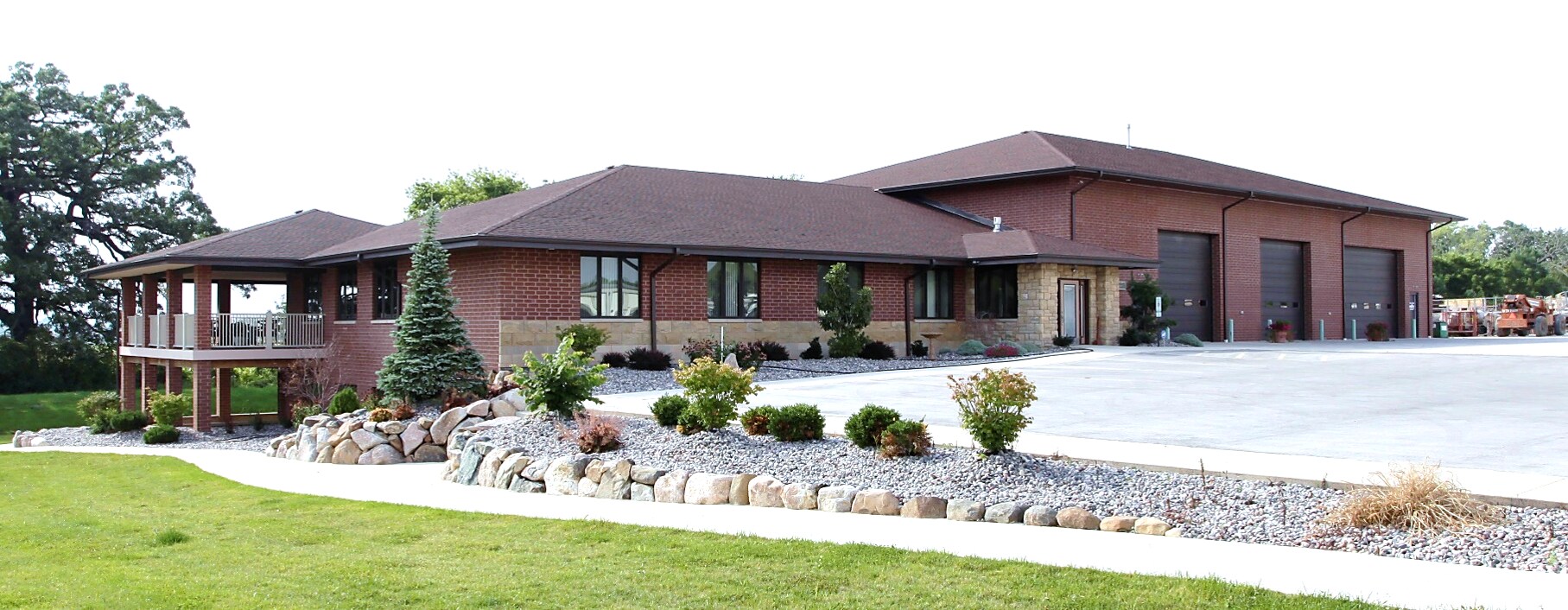 4330 Conifer Ct, Union Grove, WI 53182 Maintenance, Truck Parking