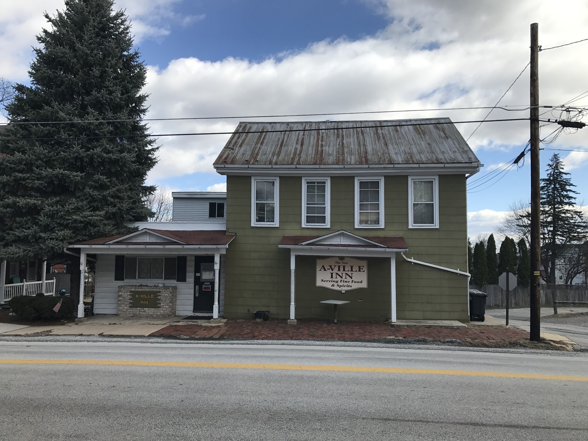 27 N High St, Arendtsville, PA 17303