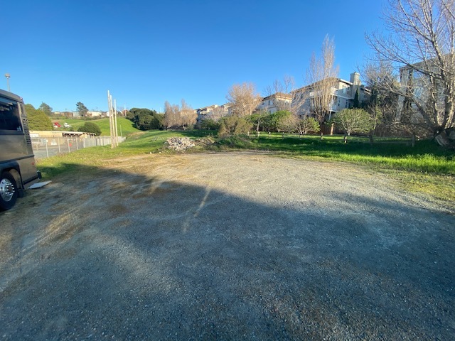 3900 Hillcrest Rd, El Sobrante, CA for sale - Building Photo - Image 2 of 6