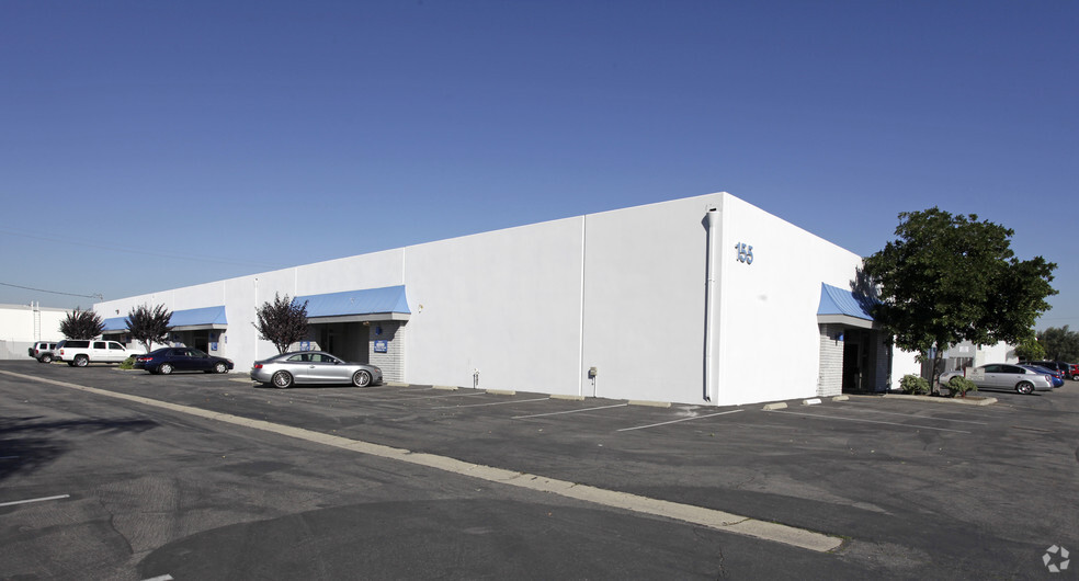 155 E Liberty Ave, Anaheim, CA for lease - Primary Photo - Image 1 of 4