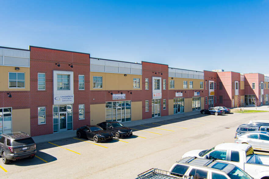 3961 52nd Ave NE, Calgary, AB for sale - Primary Photo - Image 1 of 1