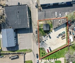 733 McKendrick St SW, Grand Rapids, MI - AERIAL  map view - Image1