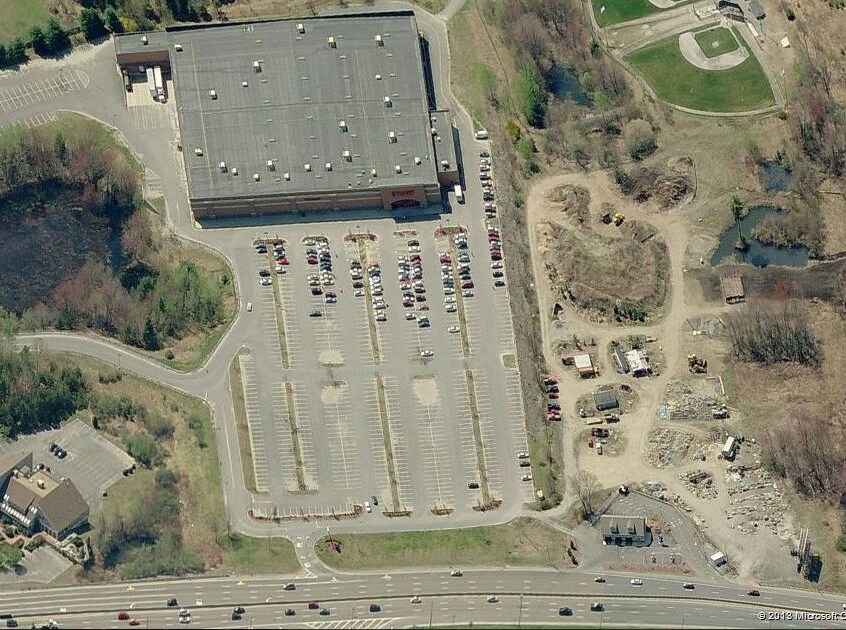 330 Turnpike Rd, Westborough, MA 01581