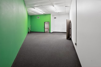 5110-5128 Fairfield Rd, Columbia, SC for lease Interior Photo- Image 2 of 3