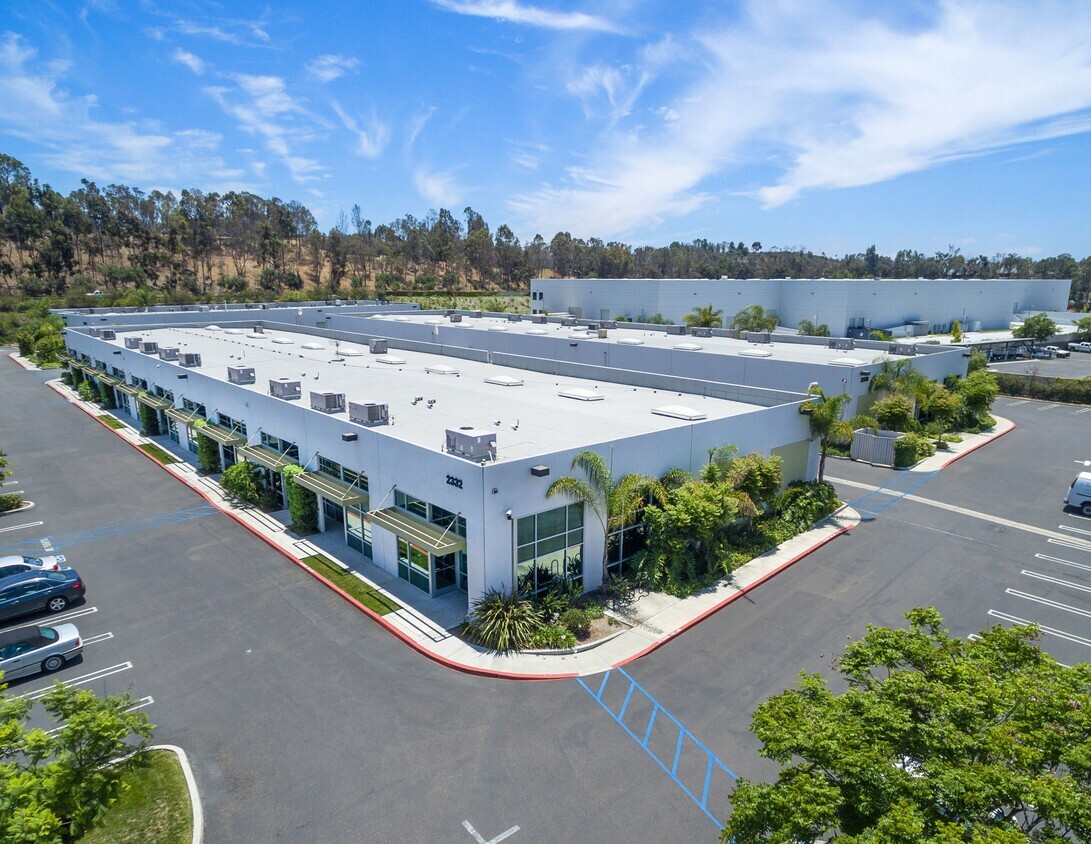 2330 La Mirada Dr, Vista, CA for lease Building Photo- Image 1 of 23