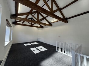 8 Cheapside, Wakefield for lease Interior Photo- Image 2 of 10