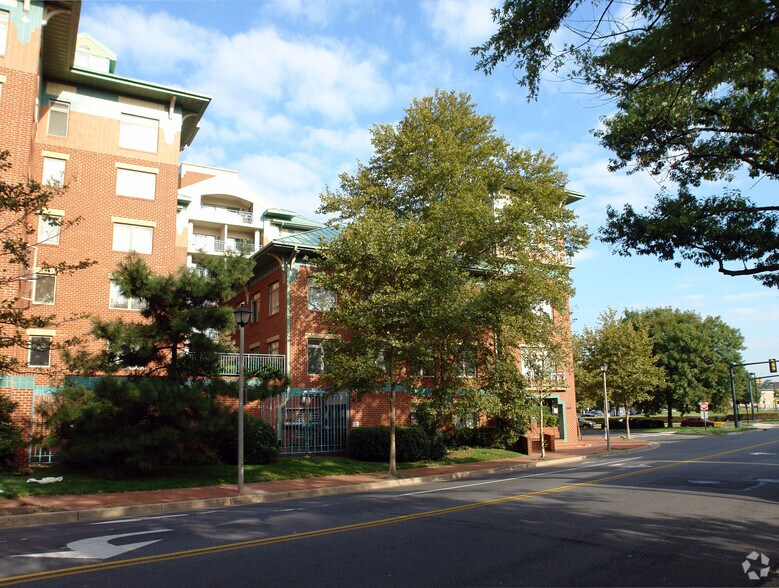 555 E Braddock Rd, Alexandria, VA 22314 Office for Sale