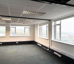 Crowhurst Rd, Brighton for lease Interior Photo- Image 1 of 5