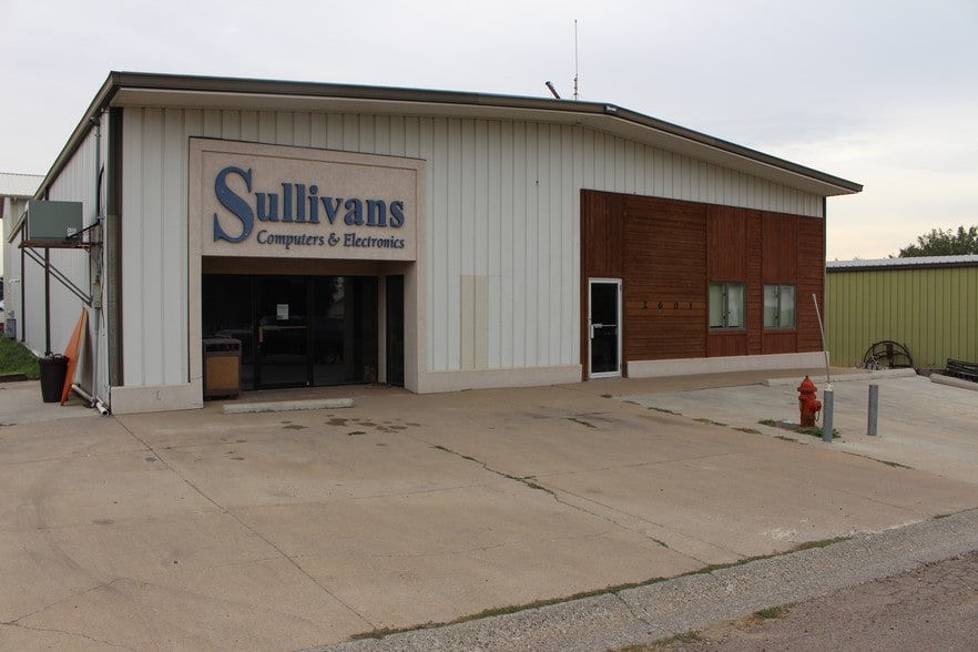 2601 17th St, Black Eagle, MT 59414