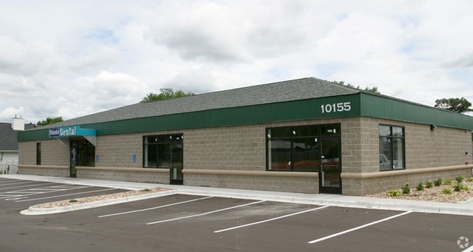 10155 NW University Ave, Blaine, MN for sale - Building Photo - Image 1 of 1