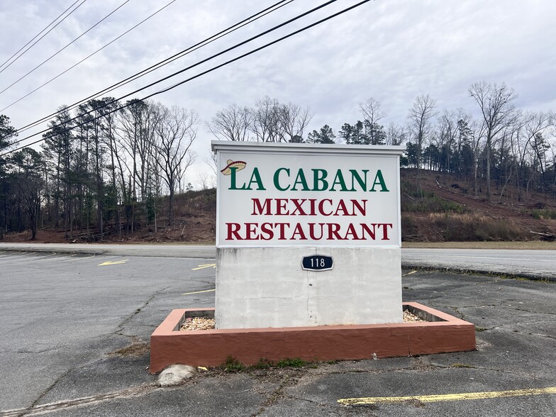 118 Gadsden Rd Sw, Cave Spring, GA for sale - Building Photo - Image 2 of 9