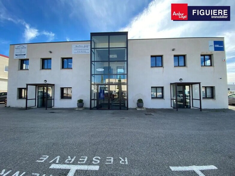 85 Rue Topaze, Éguilles for sale - Building Photo - Image 2 of 6