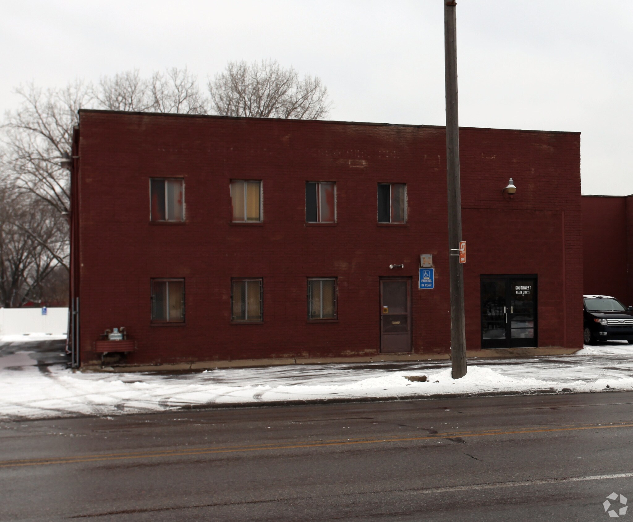 21215 Dequindre Rd, Hazel Park, MI 48030 Electronic Accessories