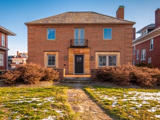 More details for 1526 Kanawha Blvd E, Charleston, WV - Office for Sale