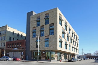 More details for 130 W Bruce St, Milwaukee, WI - Office for Lease