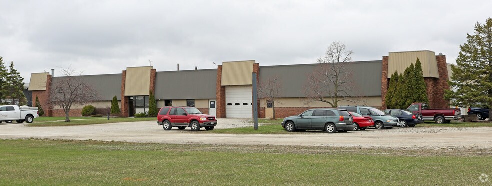 3012-3014 S Sylvania Ave, Sturtevant, WI for sale - Primary Photo - Image 1 of 1